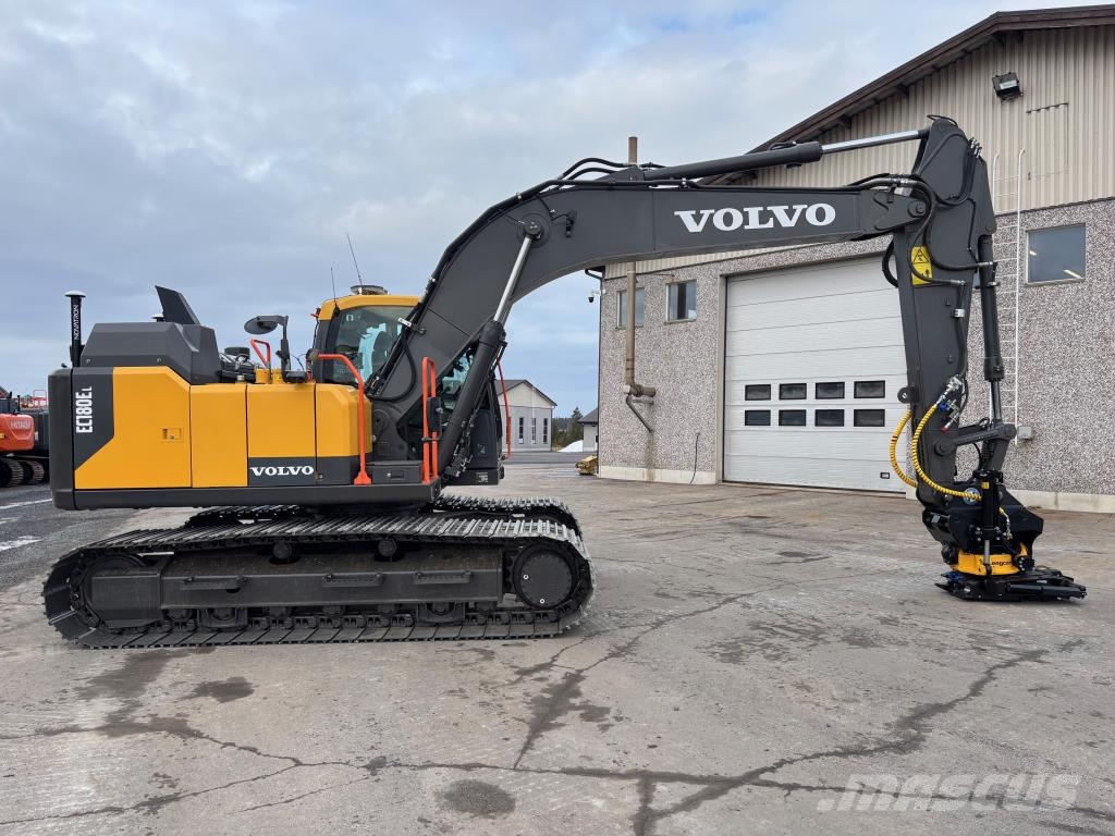 Volvo EC180EL + 800MM TELAT + RASVARI + LÄMMITIN + EC226 Pelle sur chenilles