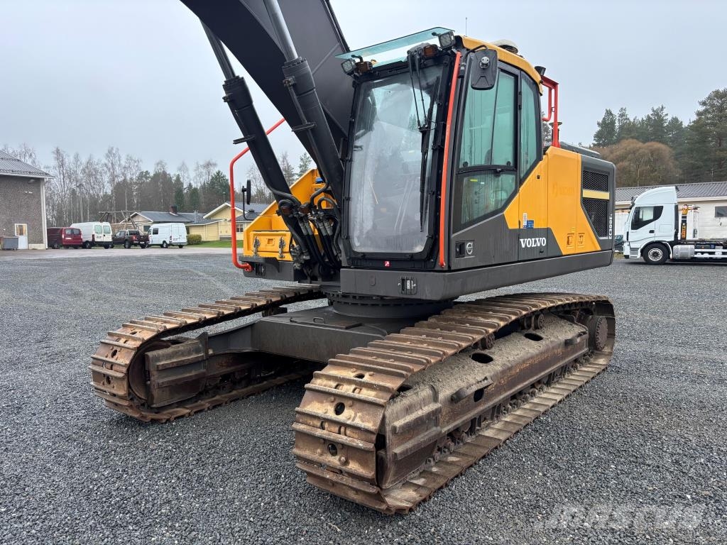 Volvo EC300EL + RASVARI + LÄMMITIN + S70 + SMP TILTTI PI Telakaivukoneet