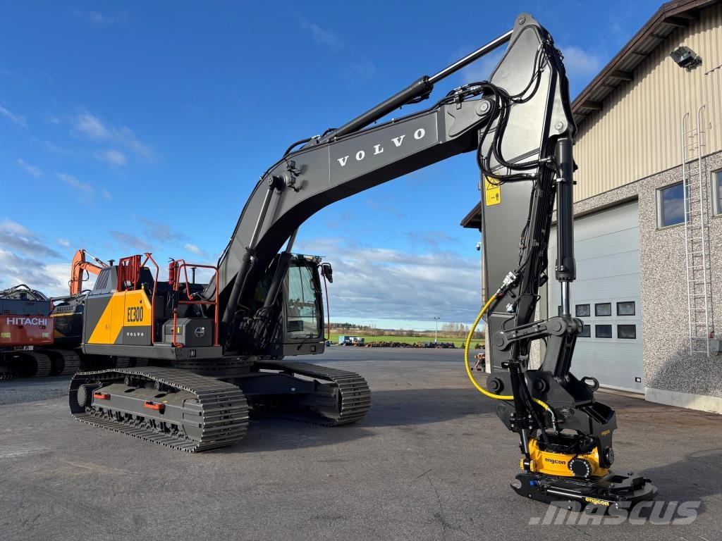 Volvo EC300FL + RASVARI + LÄMMITIN + S80 + EC233 PIHDILL Telakaivukoneet