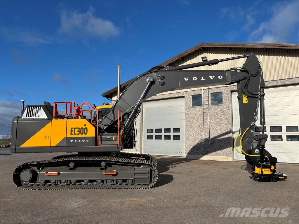 Volvo EC300FL + RASVARI + LÄMMITIN + S80 + EC233 PIHDILL Telakaivukoneet