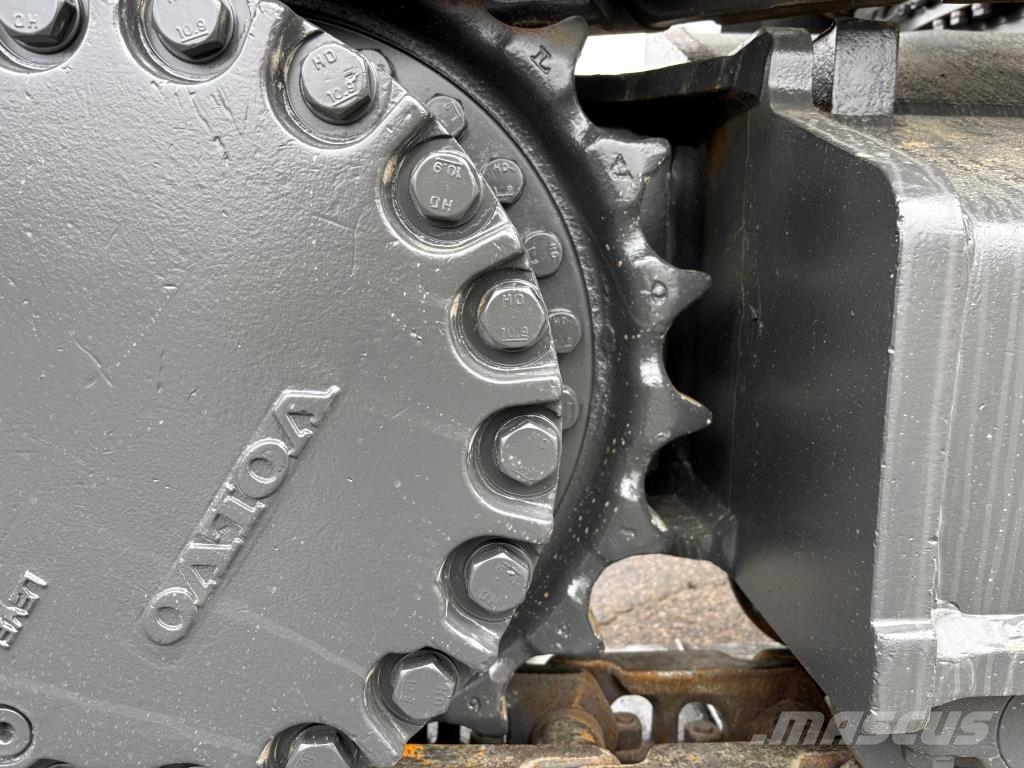Volvo EC350EL + 700MM TELAT + RASVARI + LÄMMITIN + S80/N Rupsgraafmachines