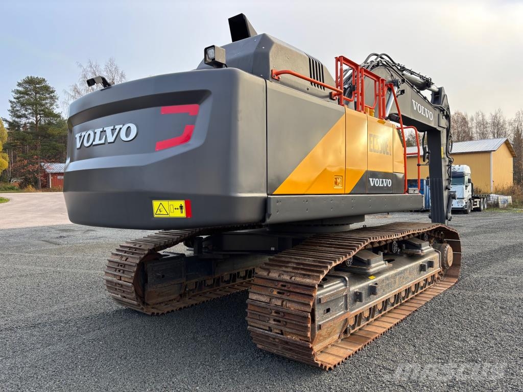 Volvo EC550EL + LEVITETTÄVÄ ALUSTA + RASVARI + LÄMMITIN Raupenbagger