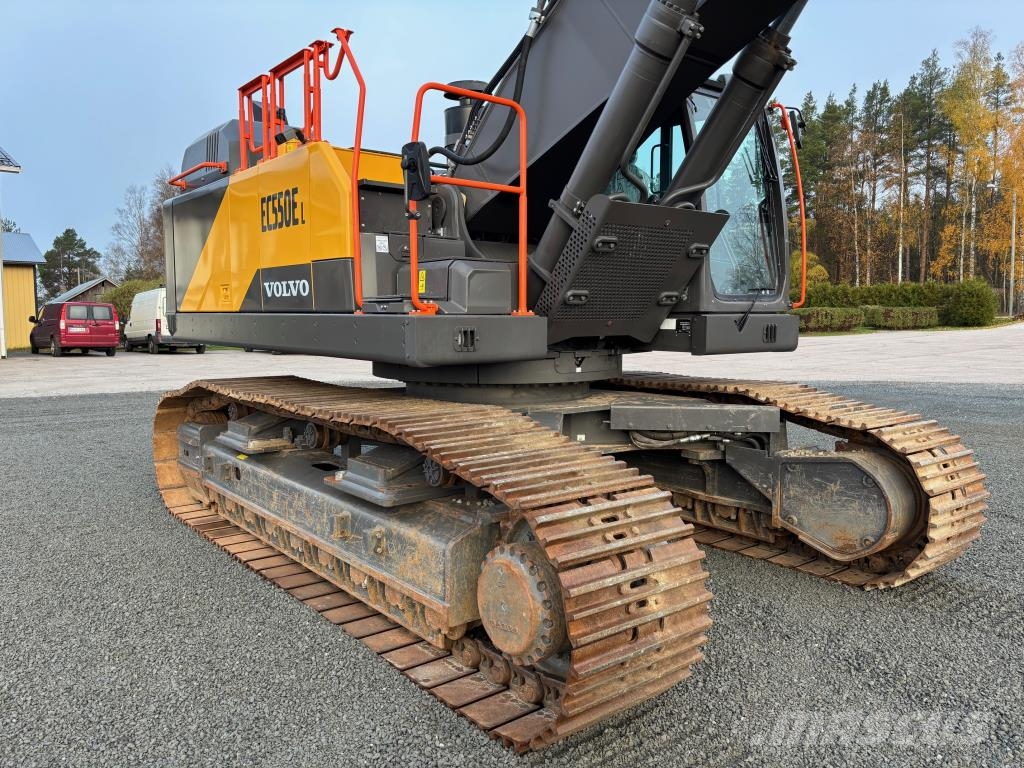 Volvo EC550EL + LEVITETTÄVÄ ALUSTA + RASVARI + LÄMMITIN Raupenbagger