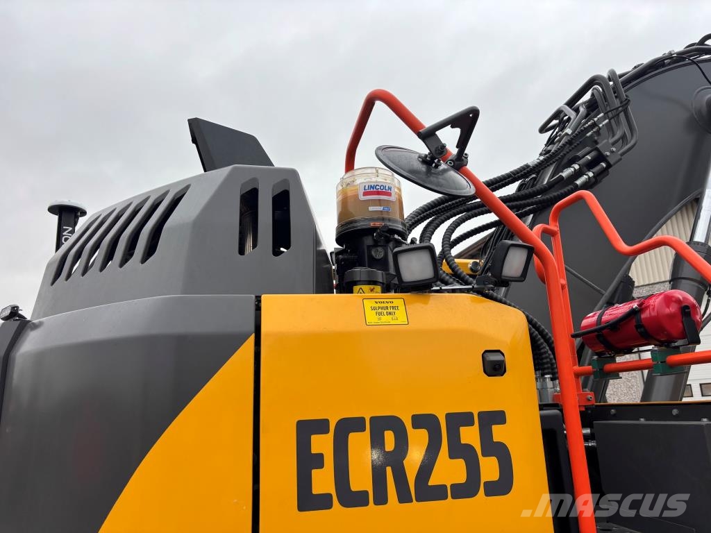 Volvo ECR255FL + RASVARI + LÄMMITIN + S70 + PROBO EC266 Telakaivukoneet