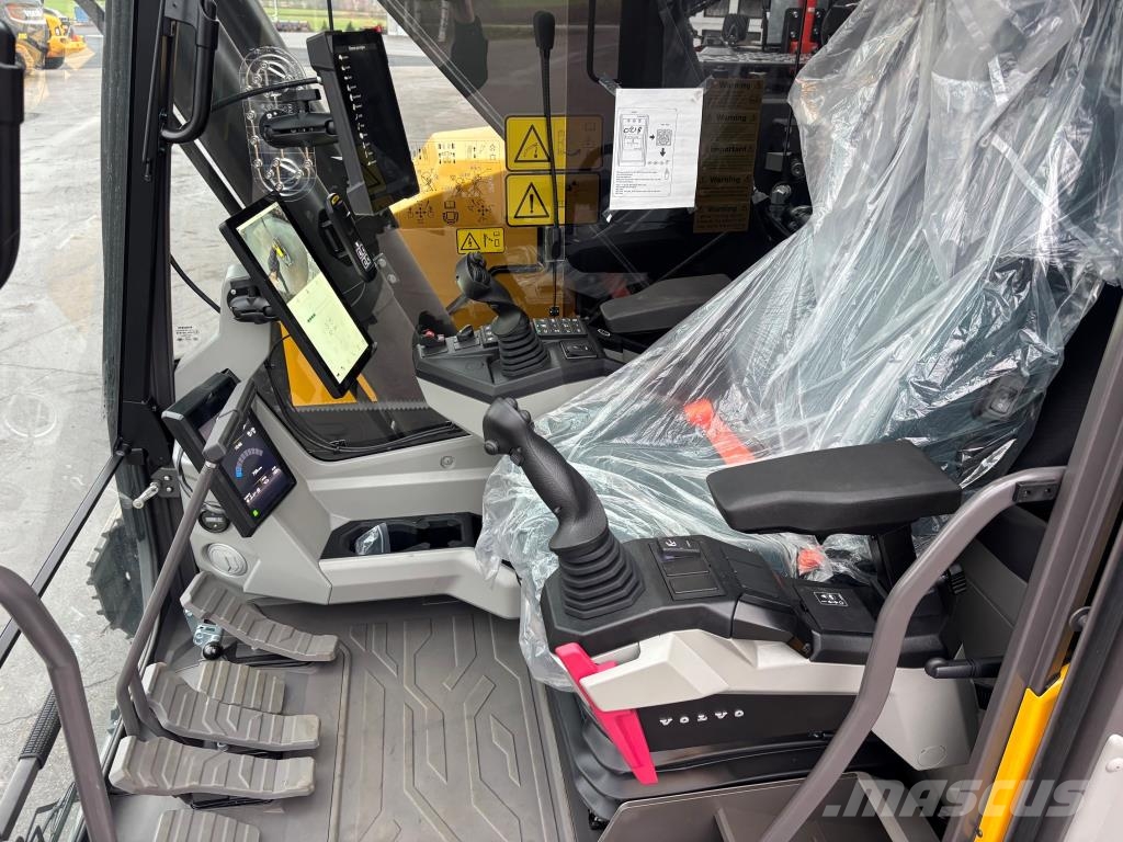 Volvo ECR255FL + RASVARI + LÄMMITIN + S70 + PROBO EC266 Telakaivukoneet