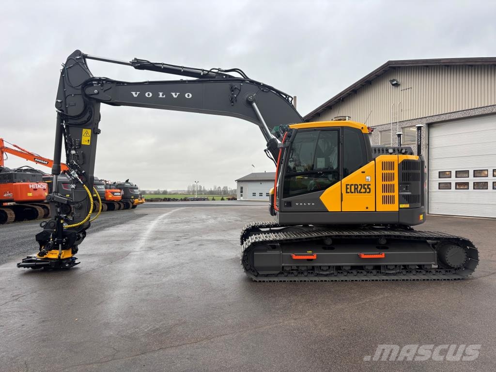 Volvo ECR255FL + RASVARI + LÄMMITIN + S70 + PROBO EC266 Telakaivukoneet