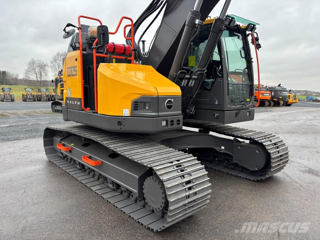 Volvo ECR255FL + RASVARI + LÄMMITIN + S70 + PROBO EC266 Telakaivukoneet