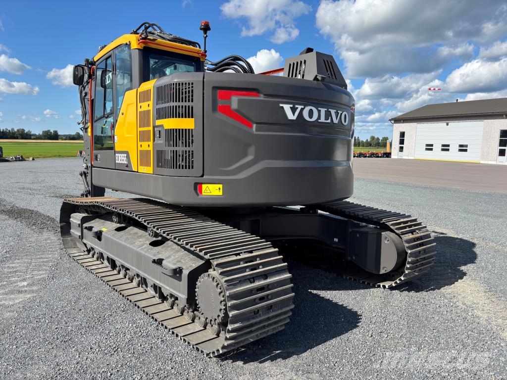 Volvo ECR355EL + 700MM TELAT + KAHDET LISÄHYDRAULIIKAT + Excavadoras sobre orugas