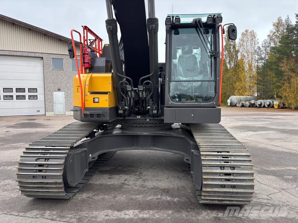 Volvo ECR355EL + 700MM TELAT + RASVARI + LÄMMITIN + ENGC Kāpurķēžu ekskavatori