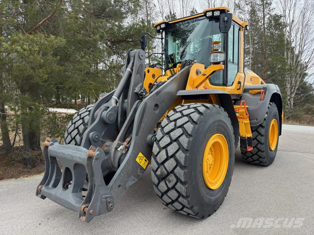 Volvo L110H + PIKALIITIN + KAHDET LISÄHYDRAULIIKAT + BSS لوادر بعجل