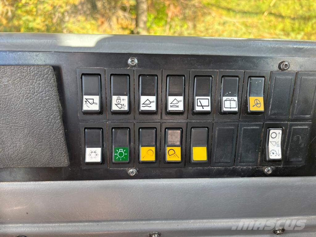 Volvo L120D + PIKALIITIN + LISÄHYDRAULIIKKA + BSS + ILMA Iekrāvēji uz riteņiem