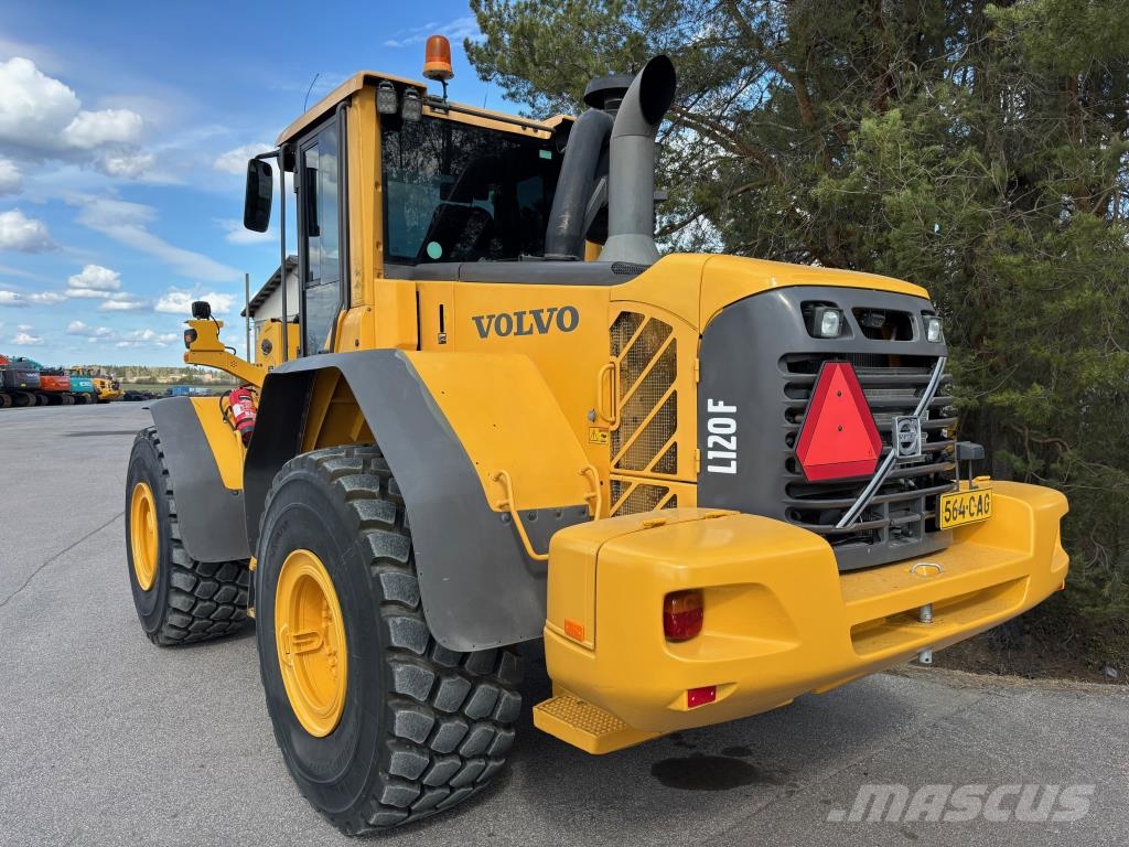 Volvo L120F + PIKALIITIN + KAHDET LISÄHYDRAULIIKAT + BSS Wheel loaders