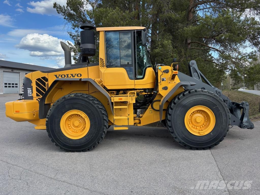 Volvo L120F + PIKALIITIN + KAHDET LISÄHYDRAULIIKAT + BSS Wheel loaders
