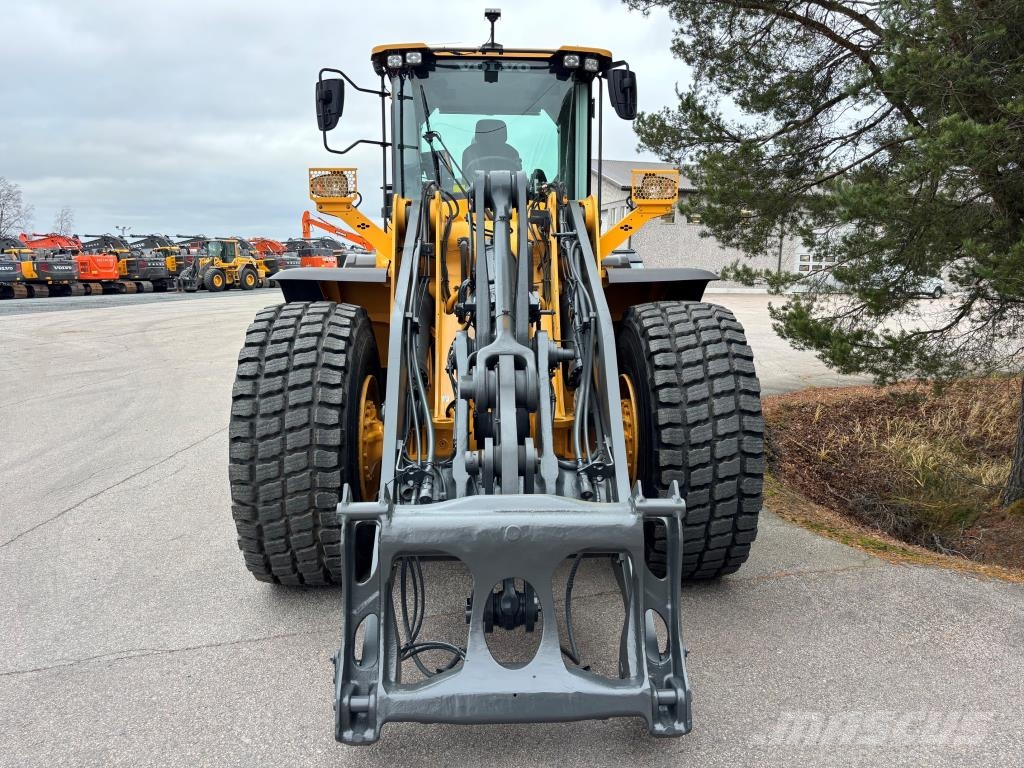 Volvo L120H PITKÄAISA + PIKALIITIN + LISÄHYDRAULIIKKA + Utovarivači na kotačima