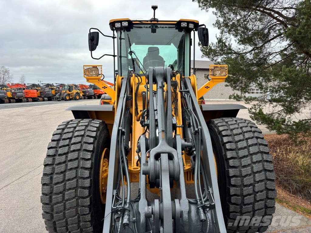 Volvo L120H PITKÄAISA + PIKALIITIN + LISÄHYDRAULIIKKA + Utovarivači na kotačima