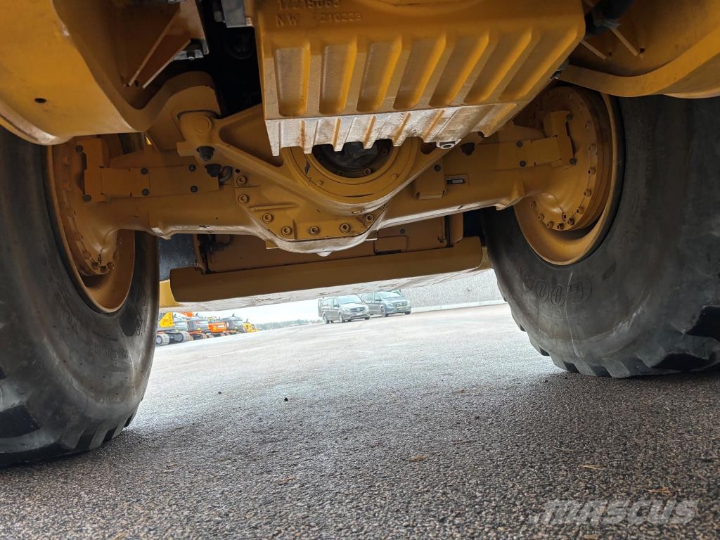 Volvo L150H + PIKALIITIN + LISÄHYDRAULIIKKA + BSS + CDC Radlader
