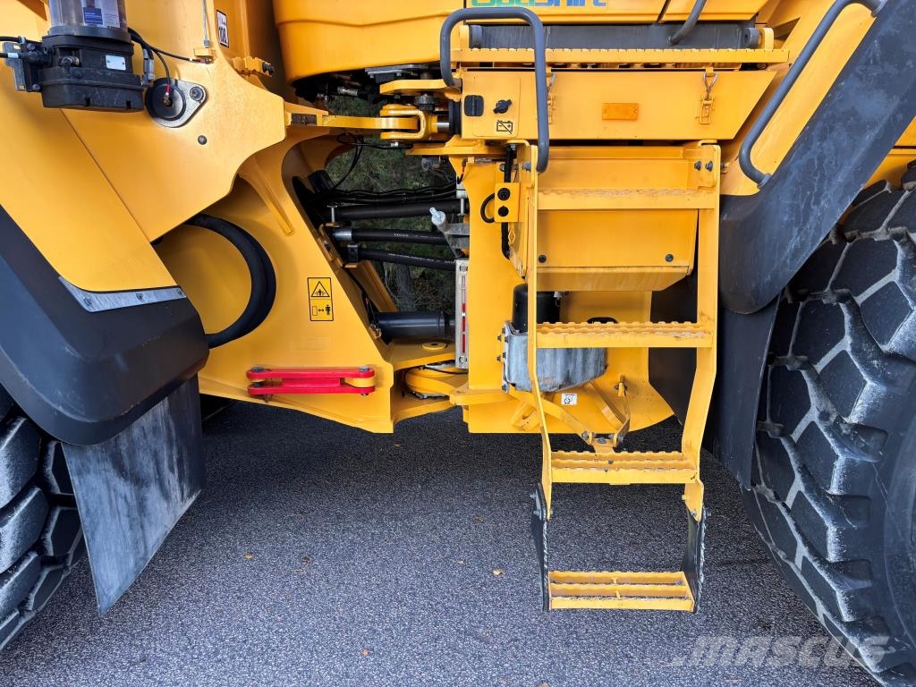Volvo L180H + BSS + RASVARI + CDC-VIPUOHJAUS + LOADMASTE Kolesové nakladače