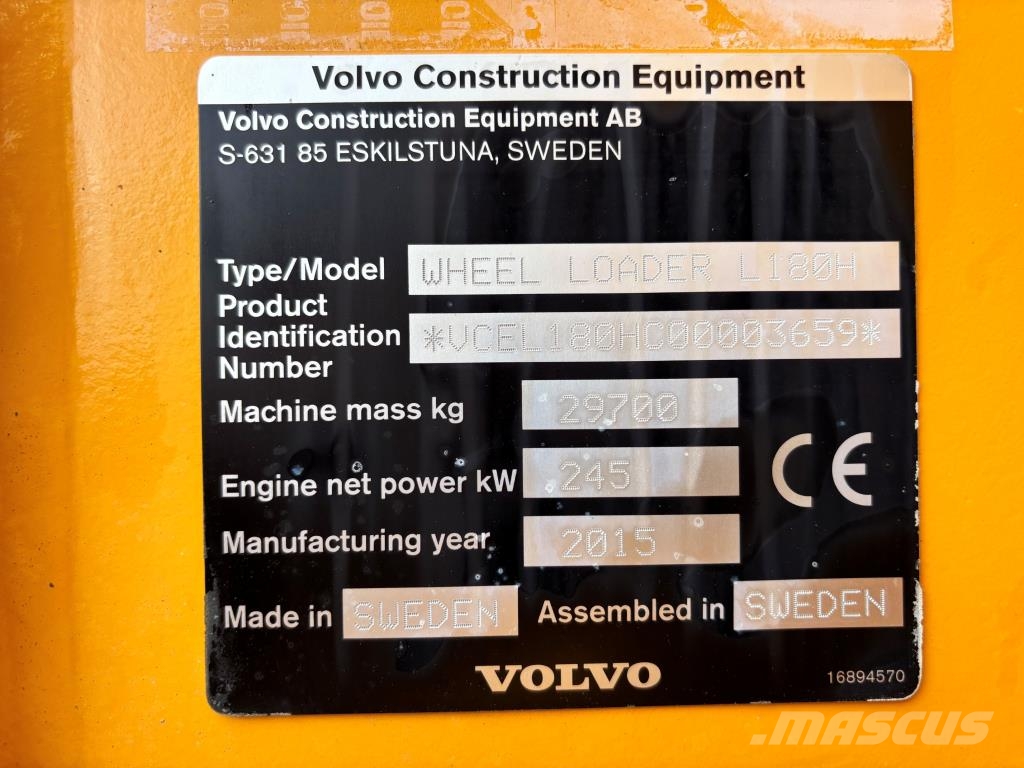 Volvo L180H + BSS + RASVARI + TAMTRON VAAKA + V-KÄRKIKAU Cargadoras sobre ruedas