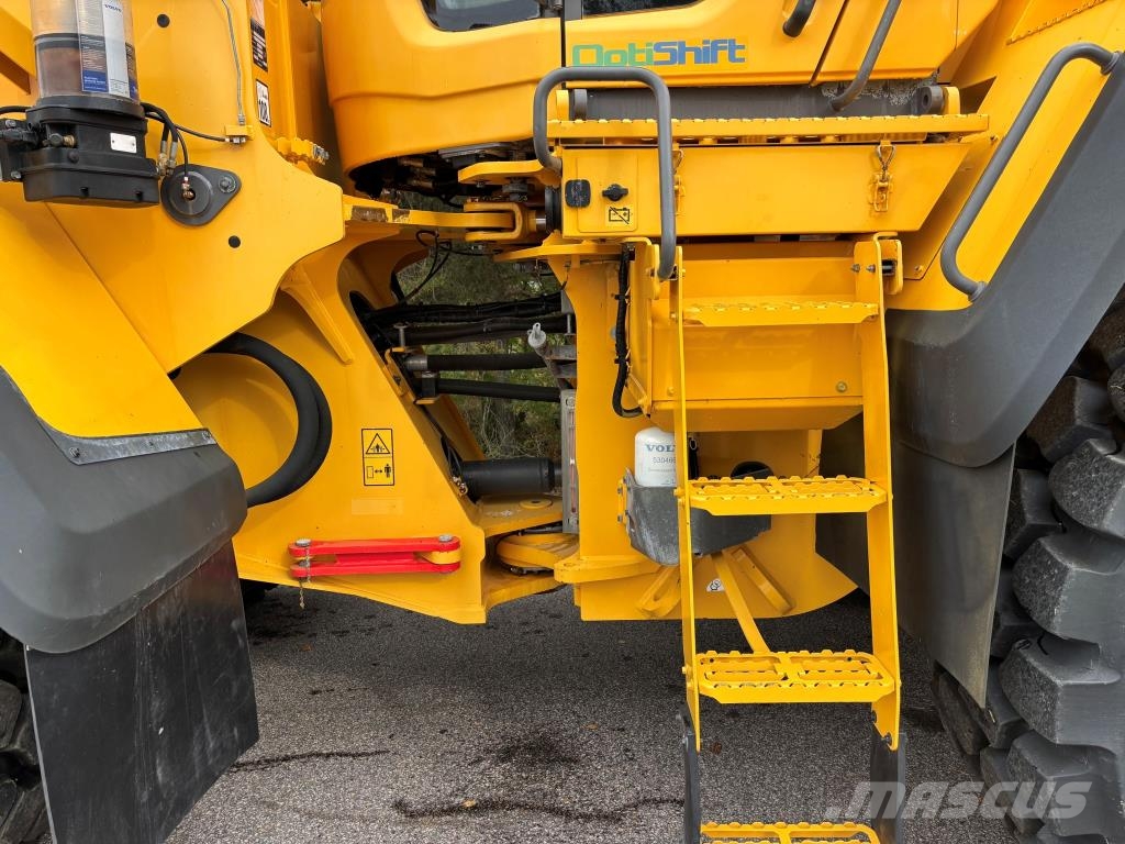 Volvo L180H + BSS + RASVARI + TAMTRON VAAKA + V-KÄRKIKAU Incarcator pe pneuri