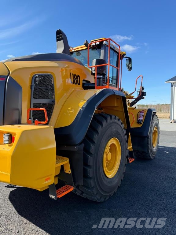 Volvo L180K + PIKALIITIN + KAHDET LISÄHYDRAULIIKAT + CDC Utovarivači na kotačima