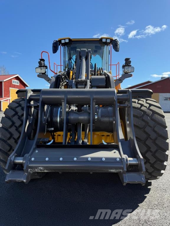 Volvo L180K + PIKALIITIN + KAHDET LISÄHYDRAULIIKAT + CDC Utovarivači na kotačima