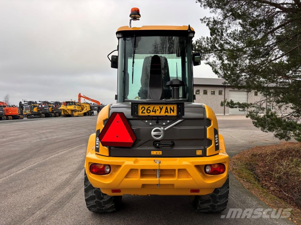Volvo L35G + NOPEA VERSIO + KAHDET LISÄHYDRAULIIKAT + RA Фронтальні навантажувачі