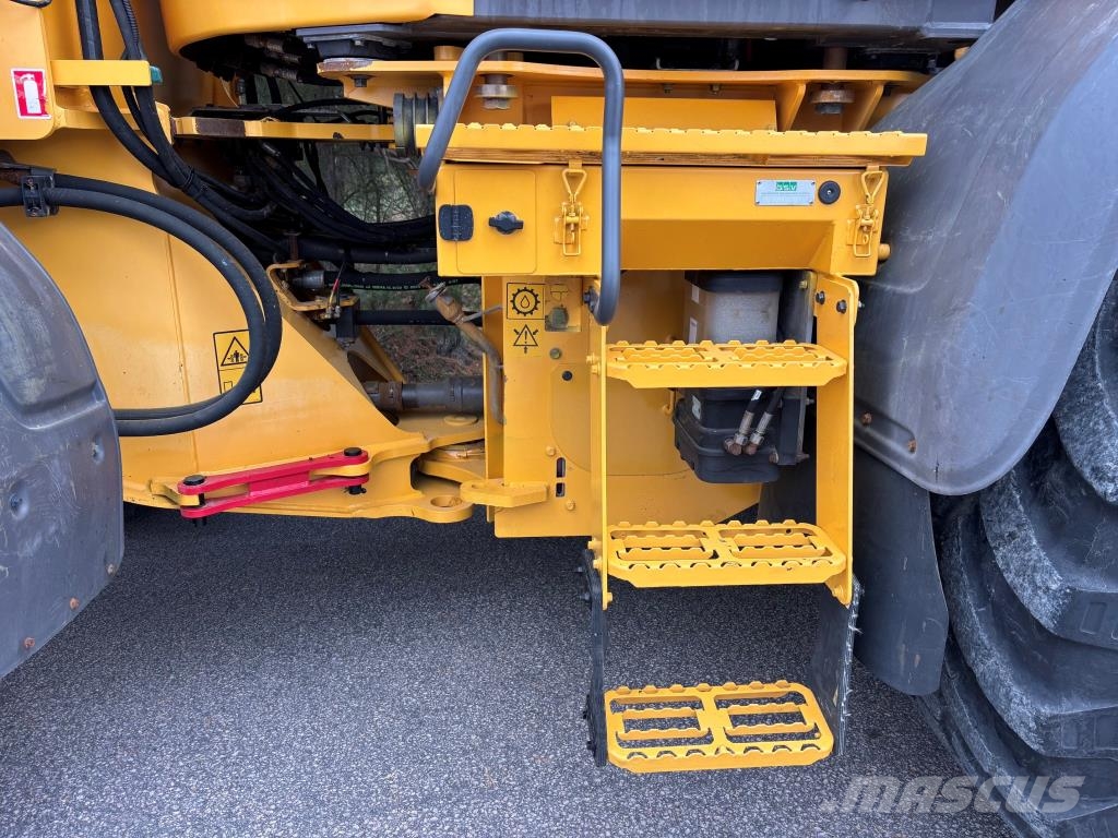 Volvo L60H + PITKÄAISA + KAHDET LISÄHYDRAULIIKAT + BSS + Radlader