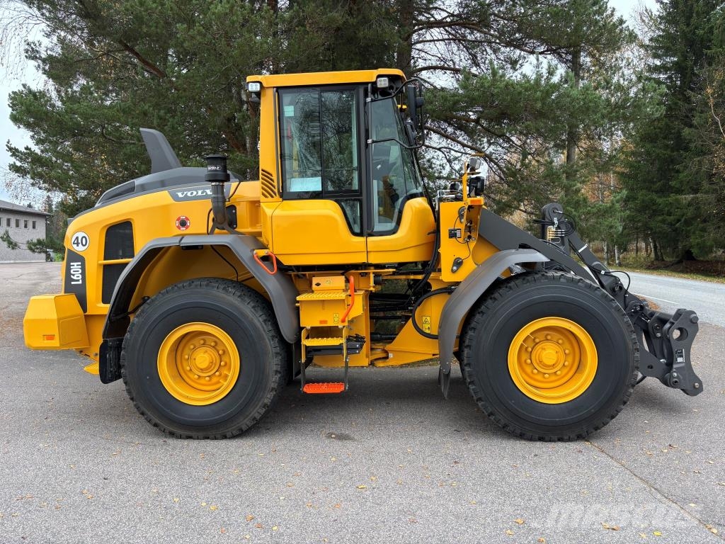 Volvo L60H2 + KAHDET LISÄHYDRAULIIKAT + BSS + CDC + LOCK Pyöräkuormaajat