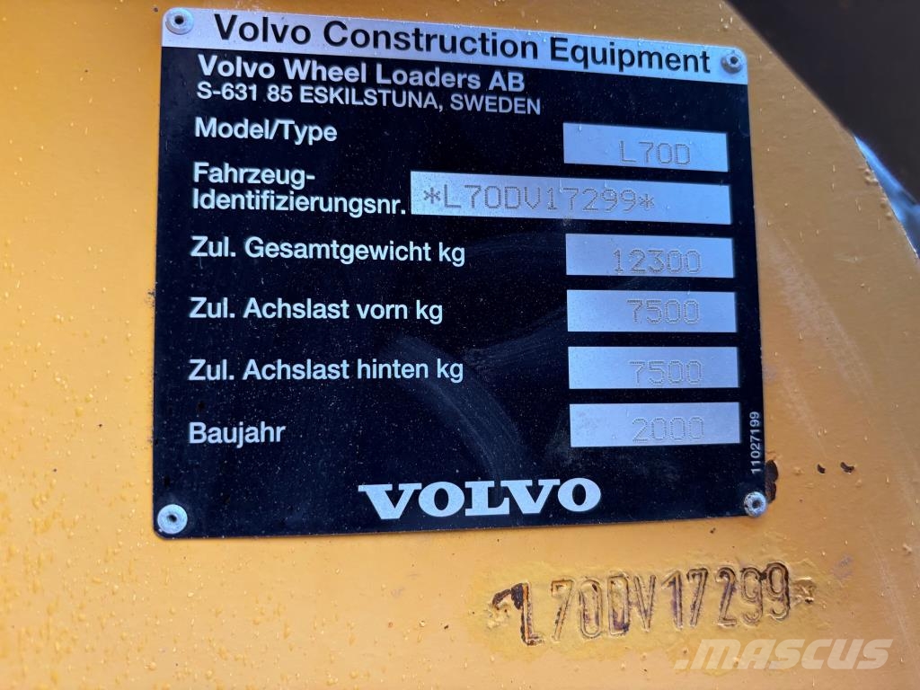 Volvo L70D + PIKALIITIN + LISÄHYDRAULIIKKA + RASVARI Фронтальні навантажувачі