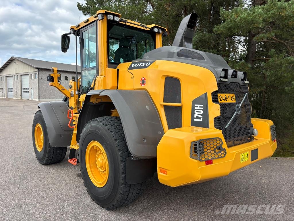 Volvo L70H + PIKALIITIN + KAHDET LISÄHYDRAULIIKAT + BSS Incarcator pe pneuri