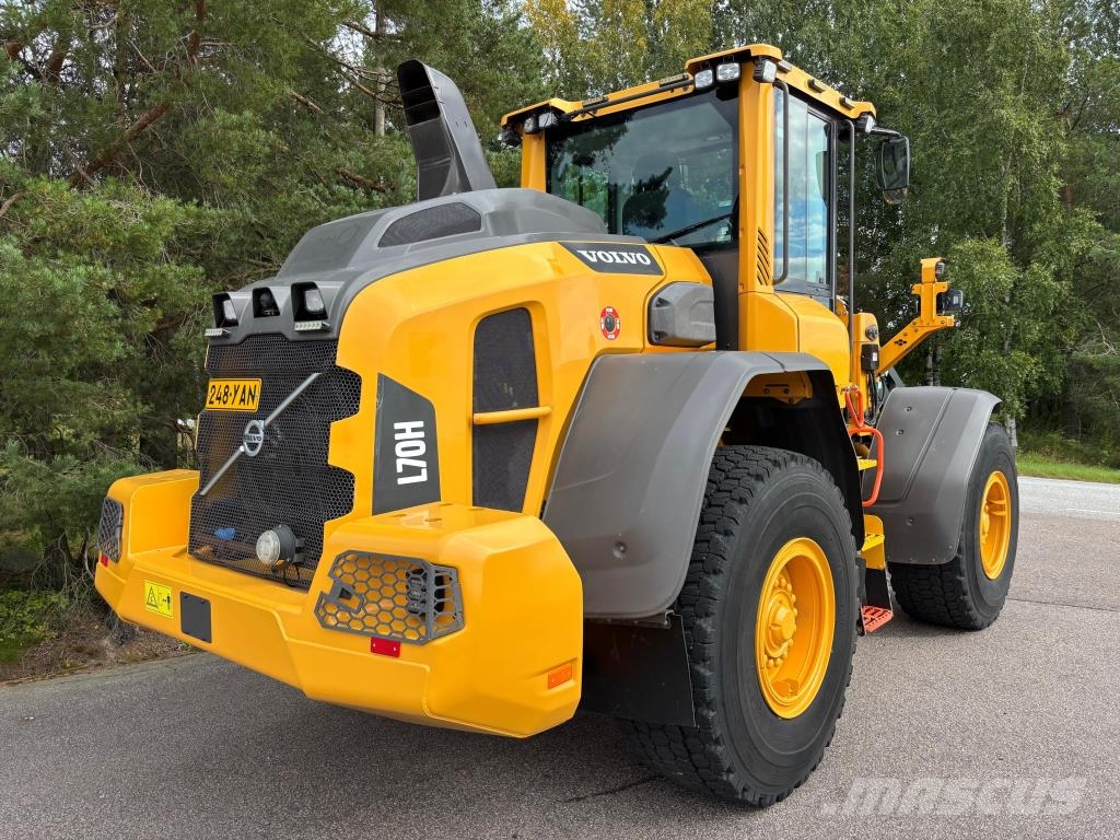 Volvo L70H + PIKALIITIN + KAHDET LISÄHYDRAULIIKAT + BSS Incarcator pe pneuri