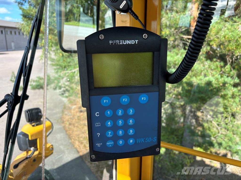 Volvo L90E + PIKALIITIN + KAHDET LISÄHYDRAULIIKAT + BSS Gumikerekes homlokrakodók