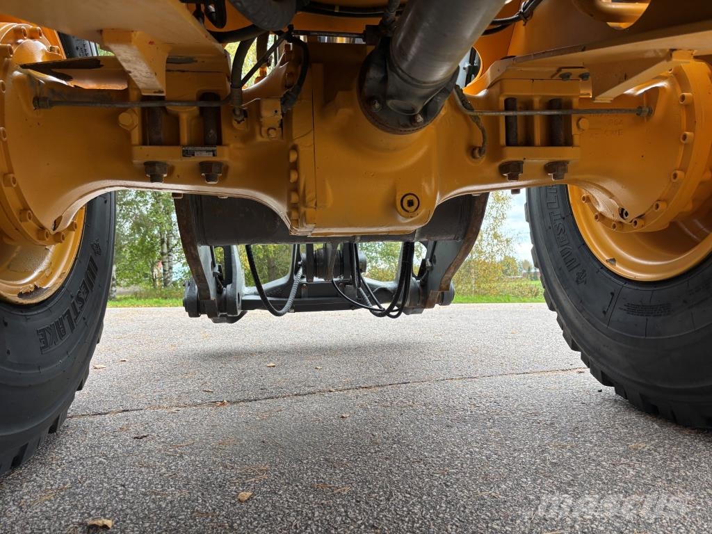 Volvo L90G + PIKALIITIN + LISÄHYDRAULIIKKA + BSS + RASVA لوادر بعجل