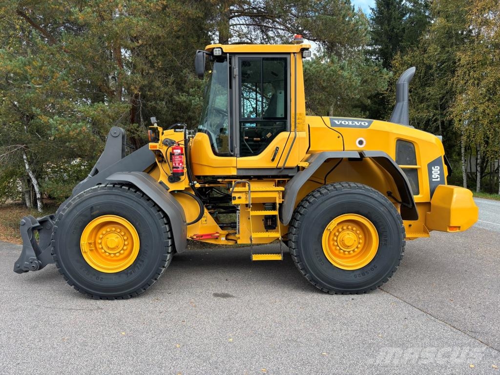 Volvo L90G + PIKALIITIN + LISÄHYDRAULIIKKA + BSS + RASVA لوادر بعجل
