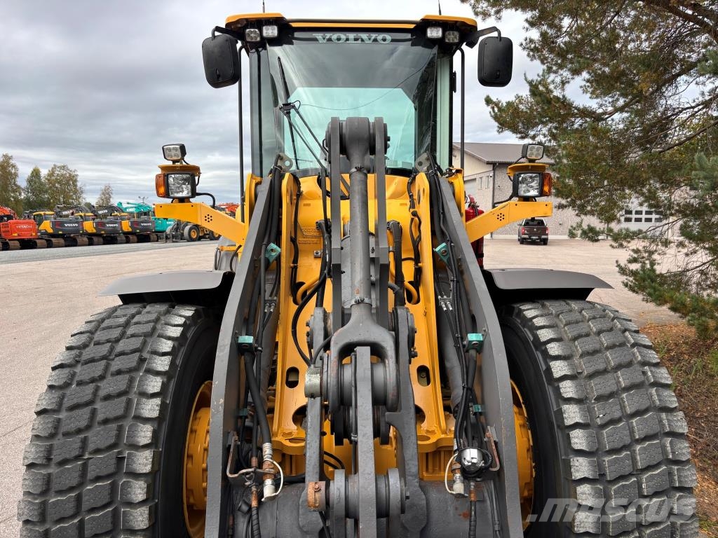 Volvo L90G + PIKALIITIN + LISÄHYDRAULIIKKA + BSS + RASVA لوادر بعجل