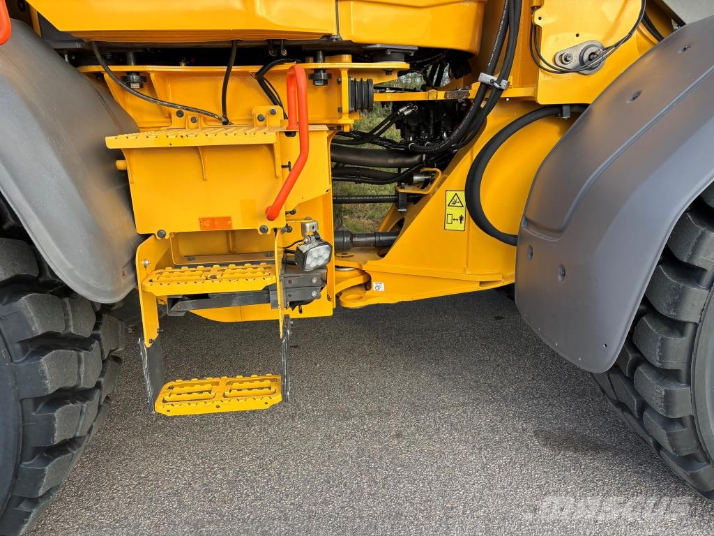 Volvo L90H + PIKALIITIN + KAHDET LISÄHYDRAULIIKAT + BSS Radlader
