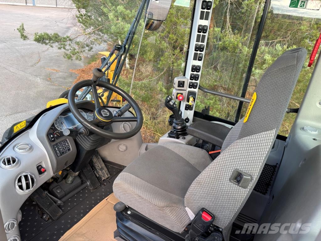 Volvo L90H + PIKALIITIN + KAHDET LISÄHYDRAULIIKAT + BSS Radlader