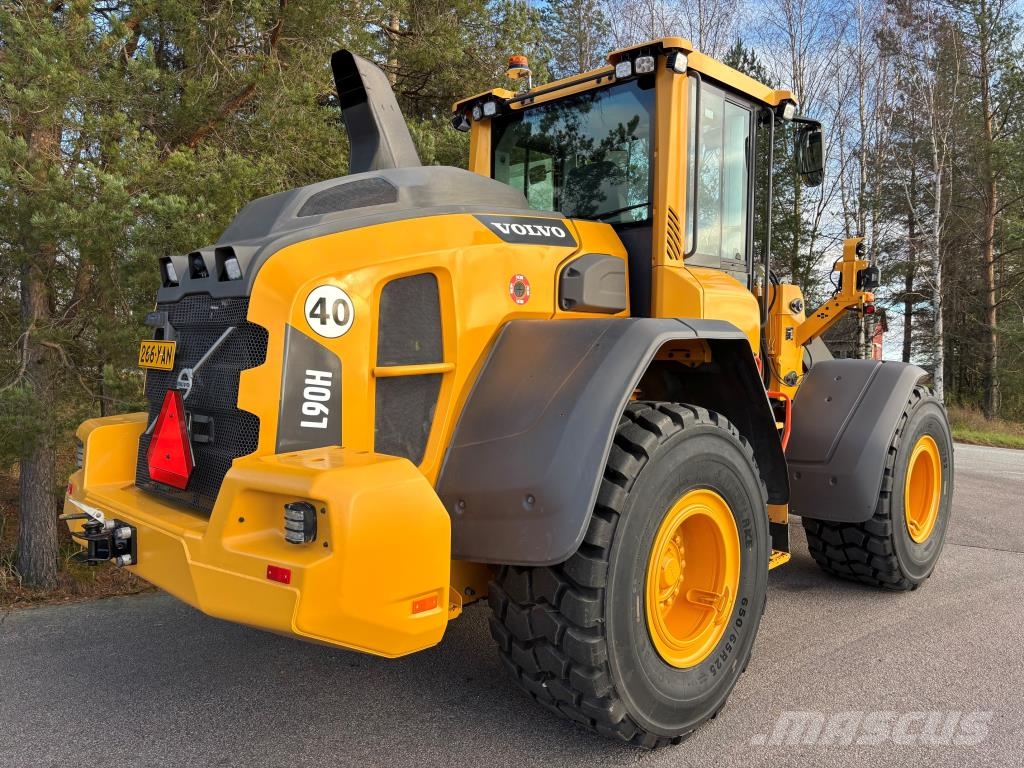 Volvo L90H + PIKALIITIN + KAHDET LISÄHYDRAULIIKAT + BSS Radlader