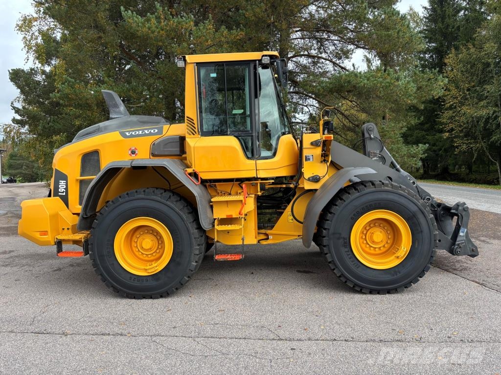Volvo L90H + PIKALIITIN + LISÄHYDRAULIIKKA + BSS + CDC + لوادر بعجل