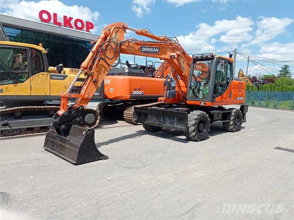 Doosan DX140 W-3 Z SYSTEMEM 3D LEICA Escavadoras de rodas