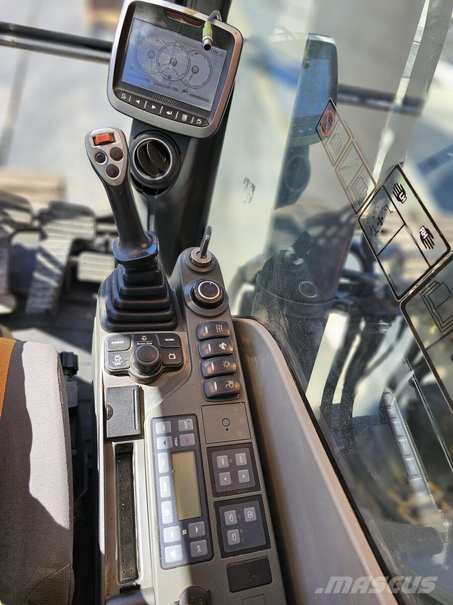 Doosan DX300LC-5 Koparki gąsienicowe