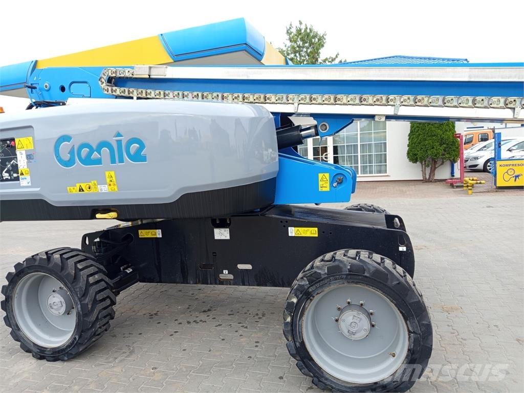 Genie S65 رافعات سلة تلسكوبية