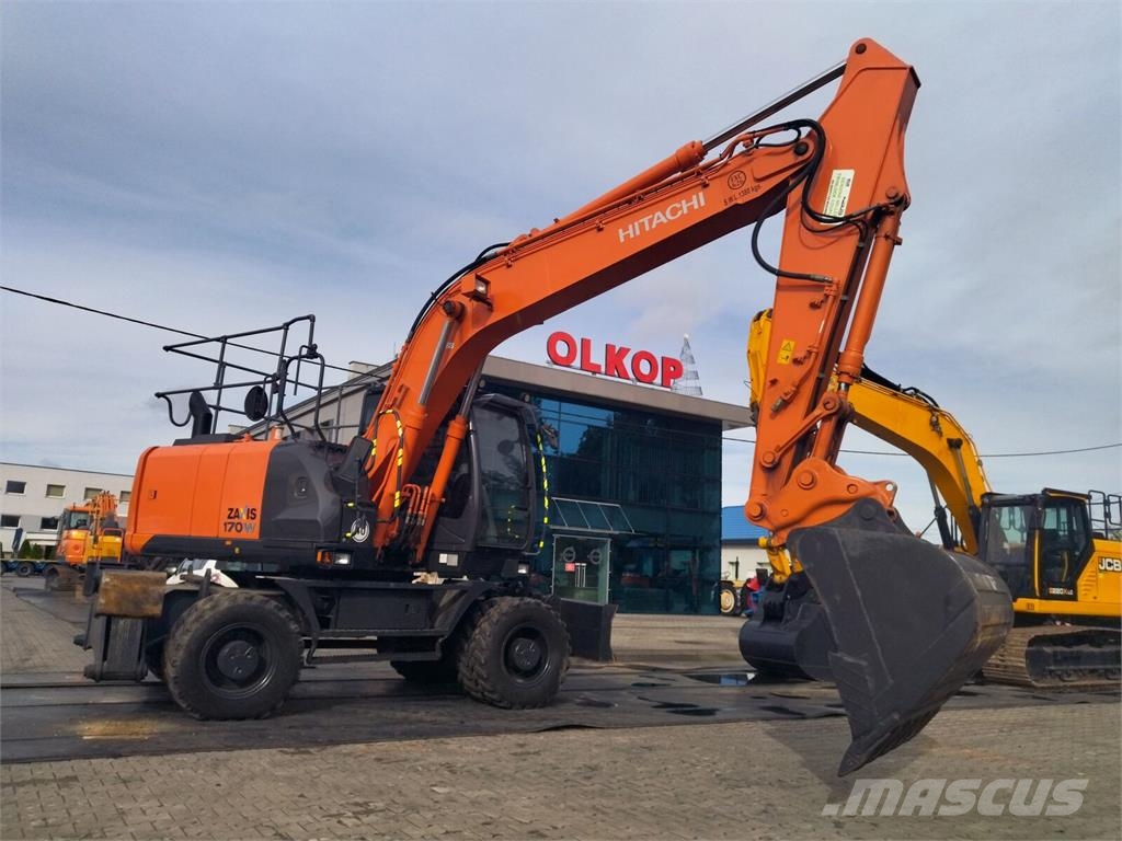 Hitachi ZX170W-5 Znak CE حفارات بعجل