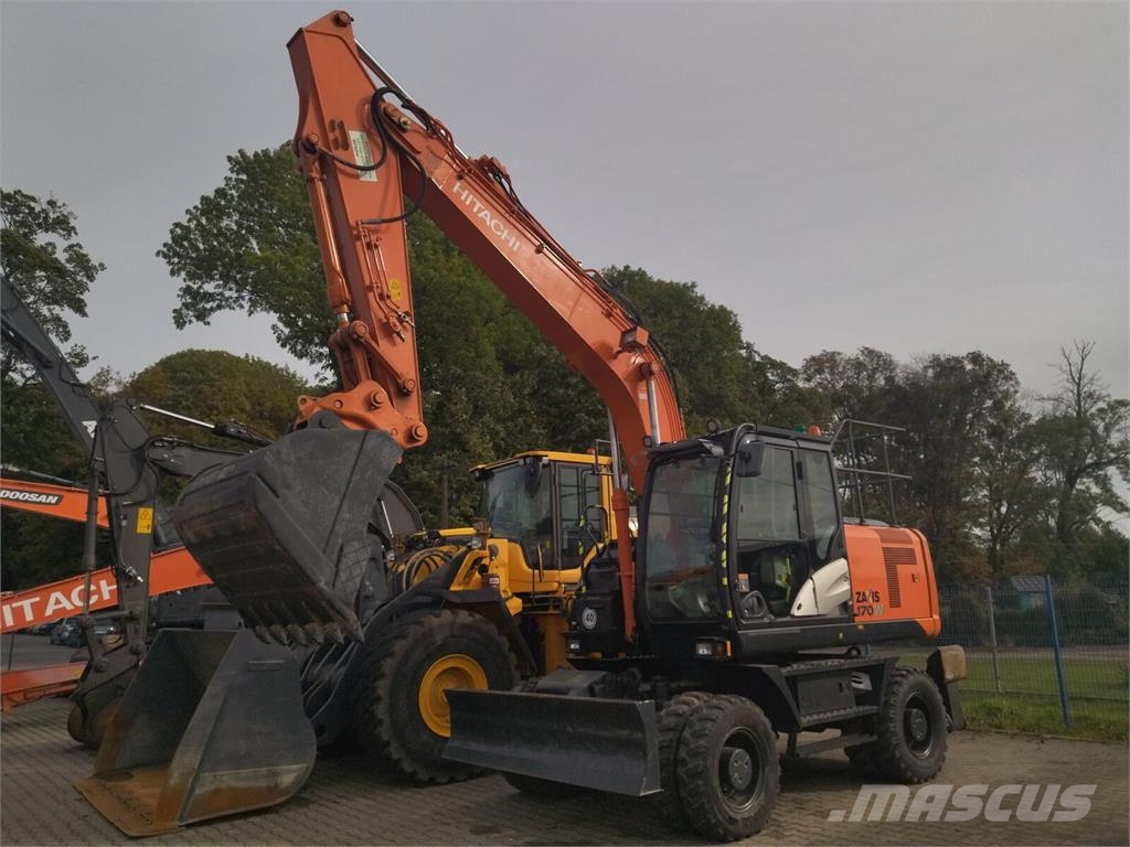 Hitachi ZX170W-5 Znak CE حفارات بعجل
