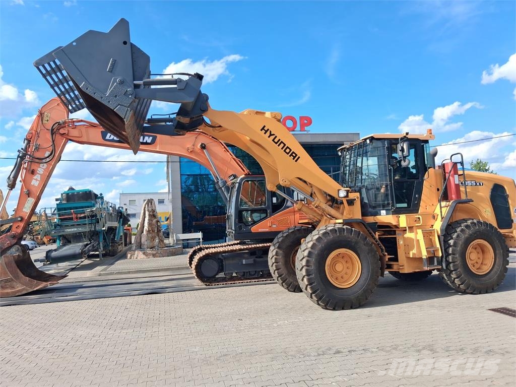 Hyundai HL955XT Kolesové nakladače