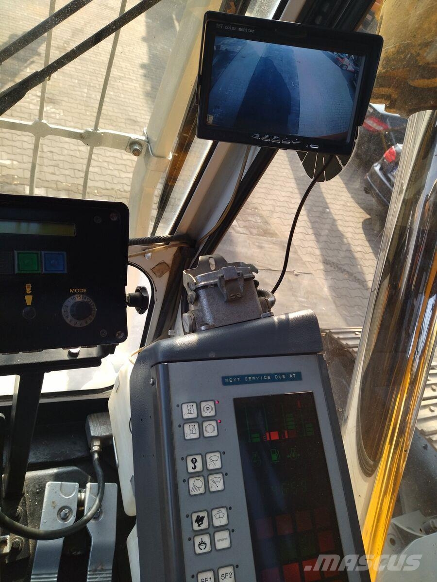 Liebherr R 954 Bontásra használt kotrók
