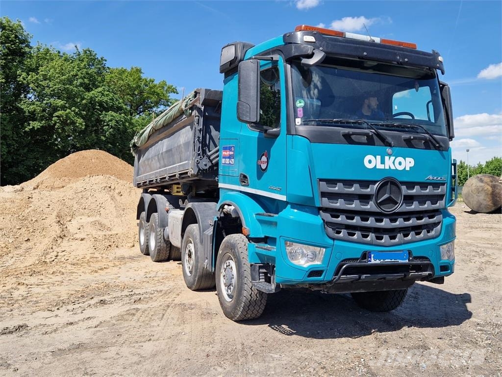 Mercedes-Benz Arocs 4442 Camiones bañeras basculantes o volquetes