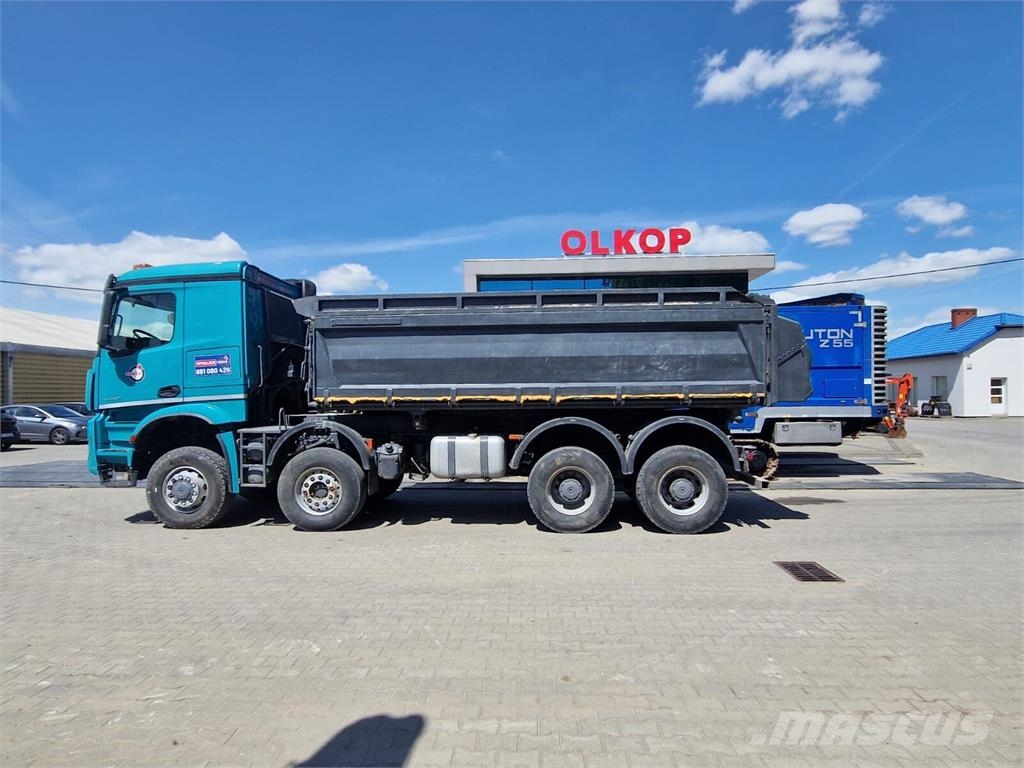 Mercedes-Benz Arocs 4442 Camiones bañeras basculantes o volquetes