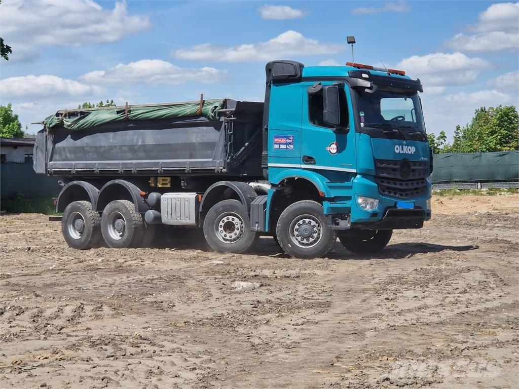 Mercedes-Benz Arocs 4442 Camiones bañeras basculantes o volquetes