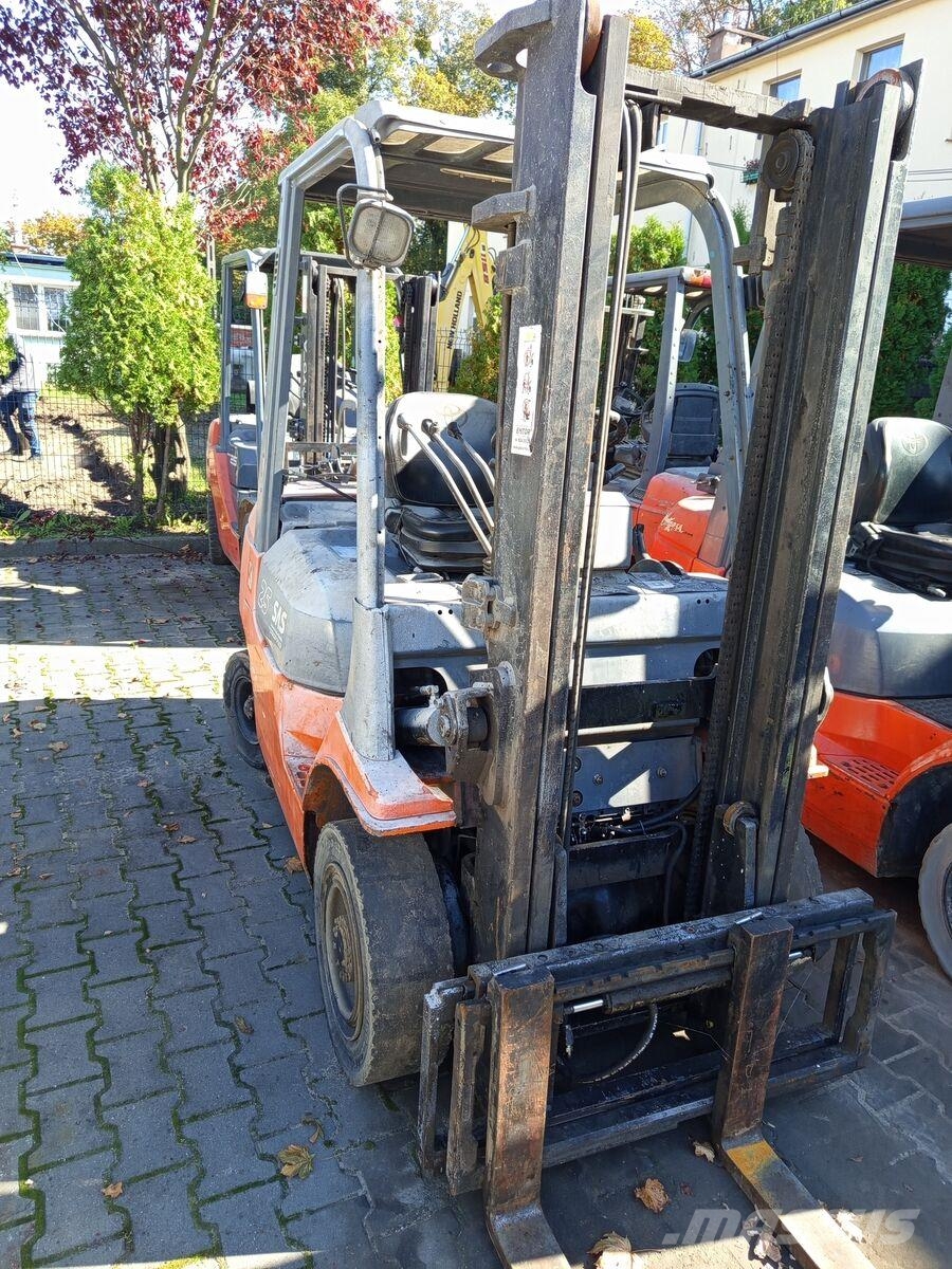 Toyota 7FGF LPG heftrucks